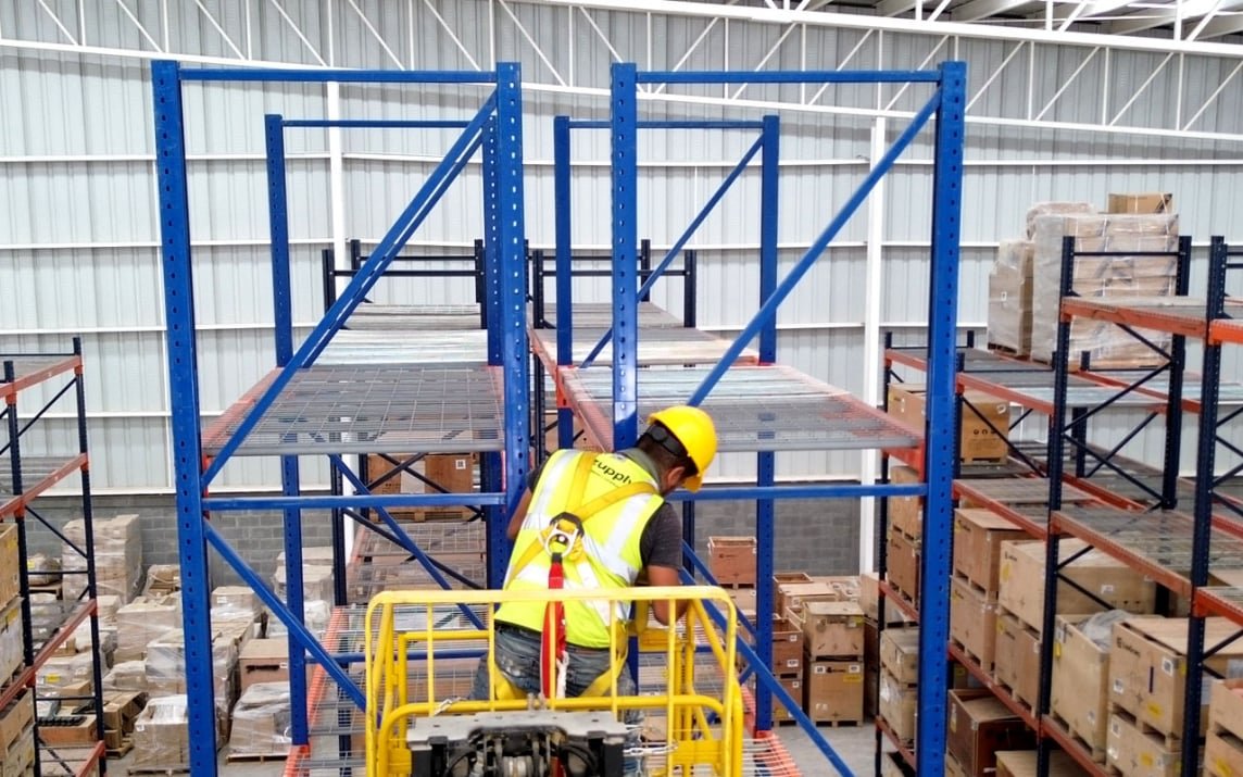 Mantenimiento Rack Almacen